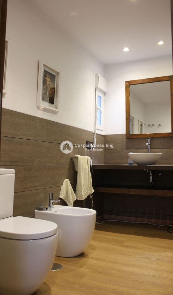 5 bedroom Villa for sale in Dehesa de Campoamor with pool garage - € 1,100,000 (Ref: 8828835)