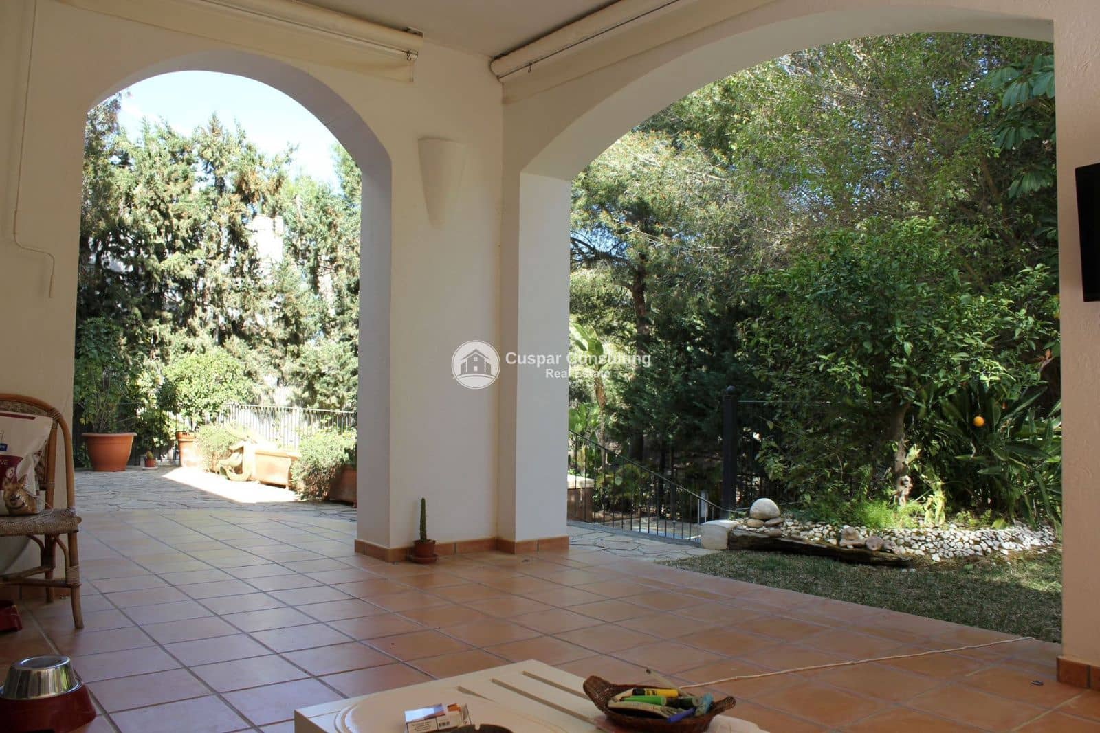 5 bedroom Villa for sale in Dehesa de Campoamor with pool garage - € 1,100,000 (Ref: 8828835)