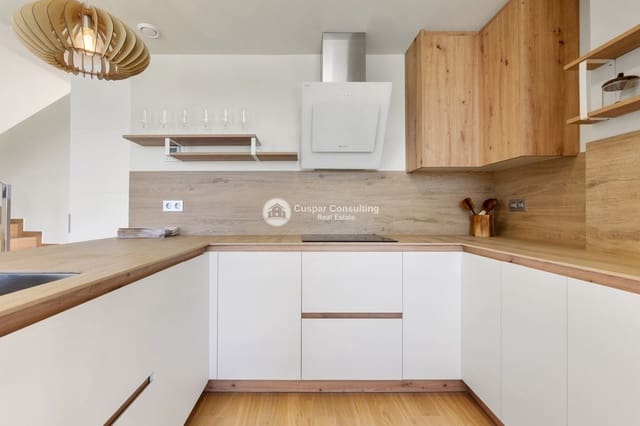 3 slaapkamer Villa te koop in Ciudad Quesada, Rojales met garage - € 499.000 (Ref: 8878282)