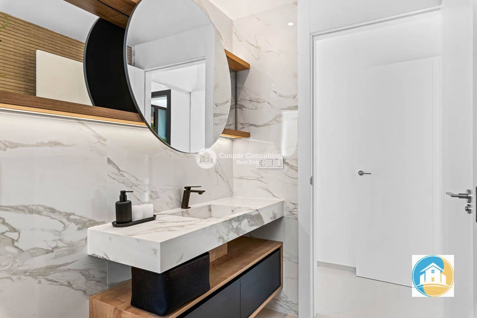 3 bedroom Villa for sale in Ciudad Quesada with pool garage - € 869,555 (Ref: 8886910)