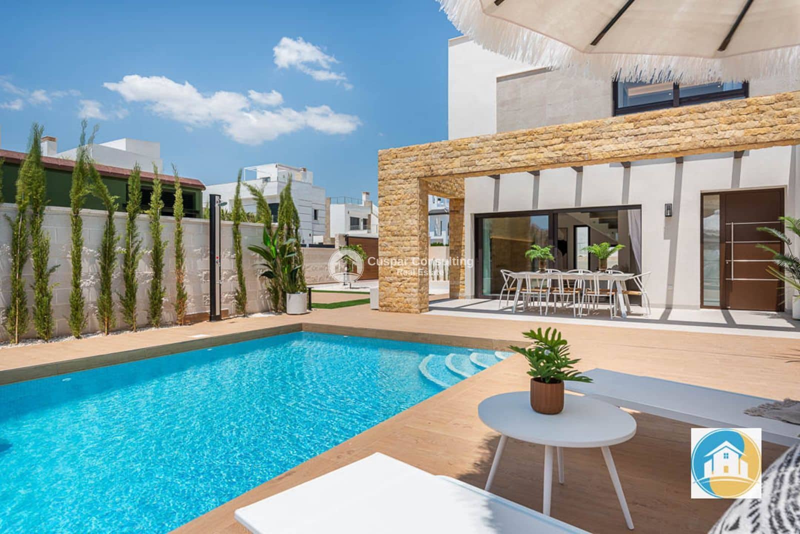 3 bedroom Villa for sale in Ciudad Quesada with pool garage - € 869,555 (Ref: 8886910)