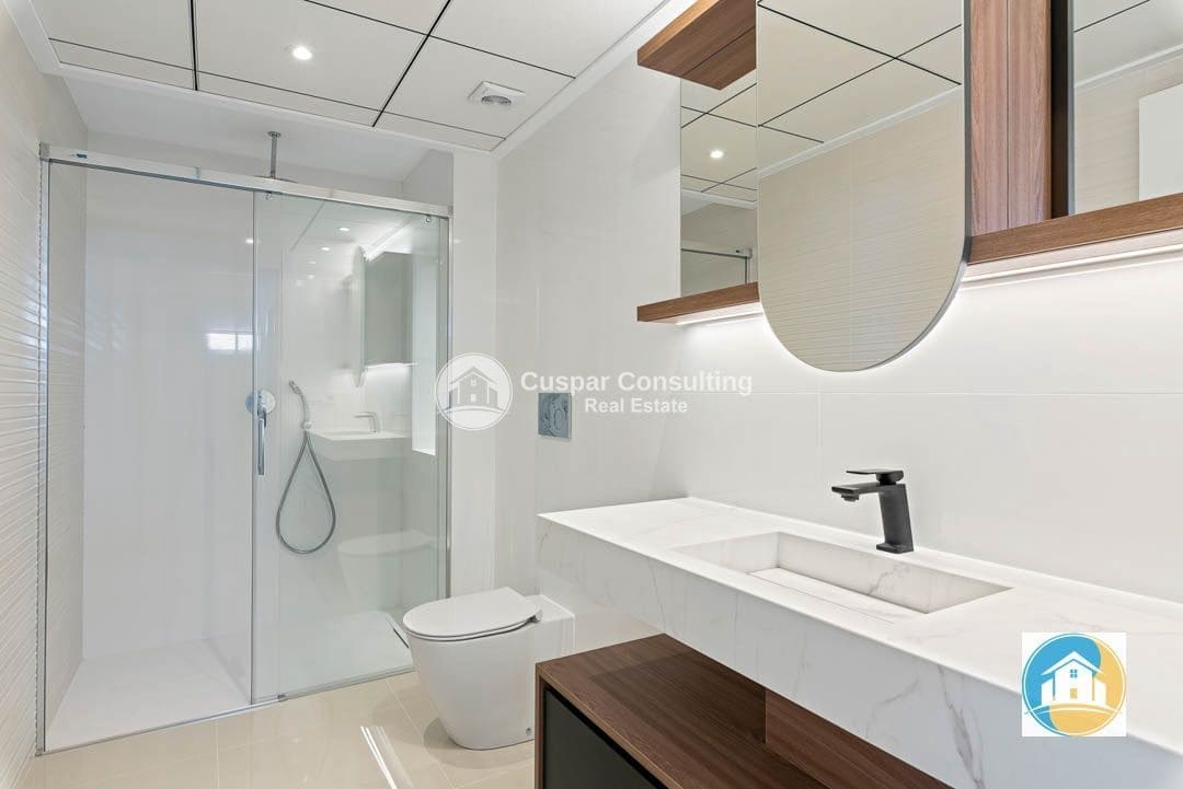 4 camera da letto Villa in vendita in Ciudad Quesada con piscina garage - 975.693 € (Rif: 8887065)