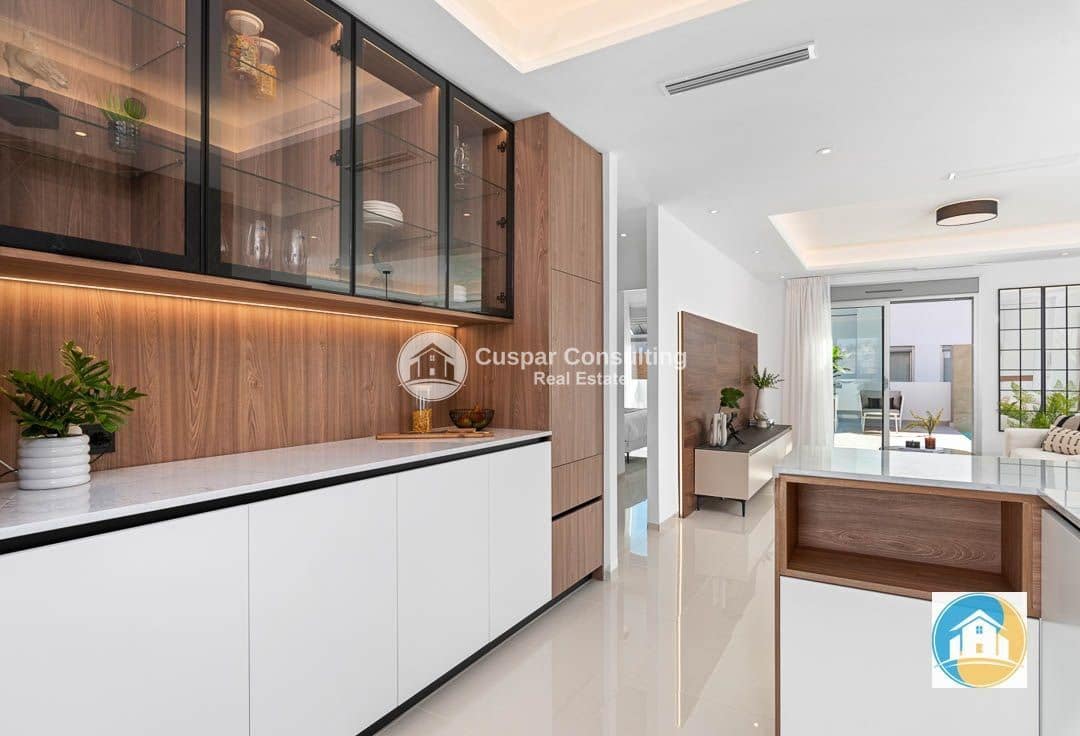 4 camera da letto Villa in vendita in Ciudad Quesada con piscina garage - 975.693 € (Rif: 8887065)