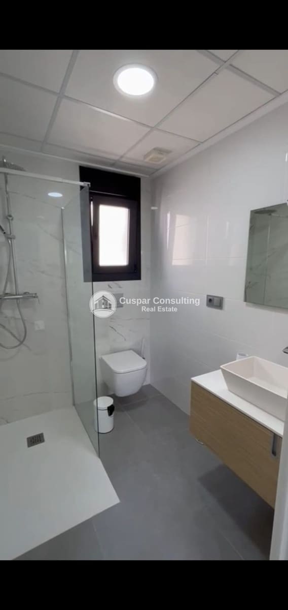 3 soveværelse Byhus til salg i Daya Nueva med swimmingpool garage - € 290.000 (Ref: 8913617)