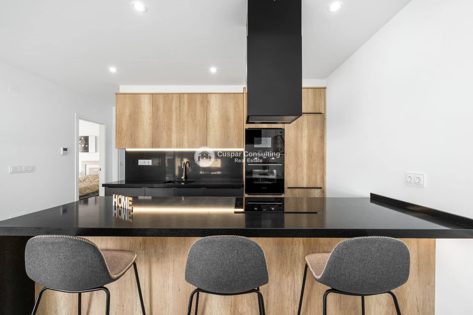 3 makuuhuone Huvila myytävänä paikassa Daya Nueva mukana uima-altaan 
autotalli - 322 000 € (Ref: 8917554)