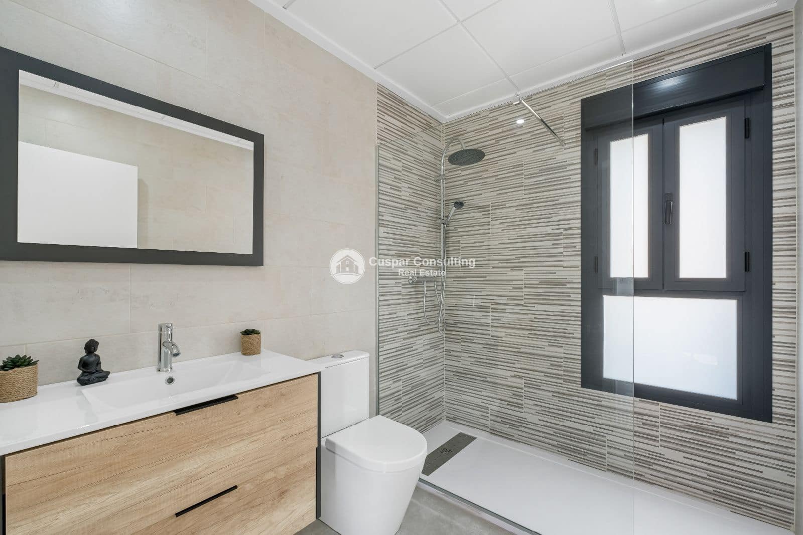 3 makuuhuone Huvila myytävänä paikassa Daya Nueva mukana uima-altaan 
autotalli - 322 000 € (Ref: 8917554)