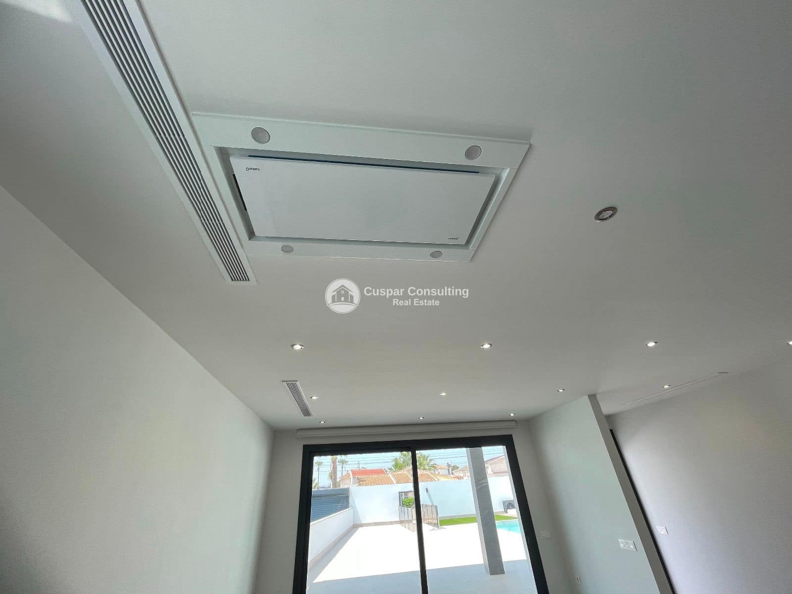 3 camera da letto Villa in vendita in Ciudad Quesada con piscina garage - 799.900 € (Rif: 8941091)