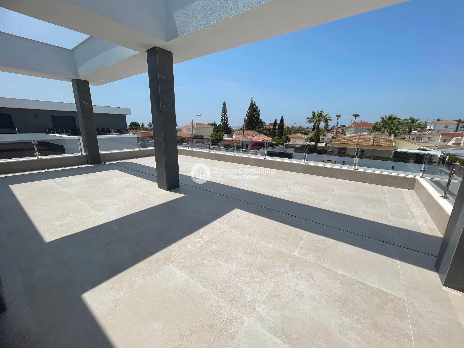 3 camera da letto Villa in vendita in Ciudad Quesada con piscina garage - 799.900 € (Rif: 8941091)