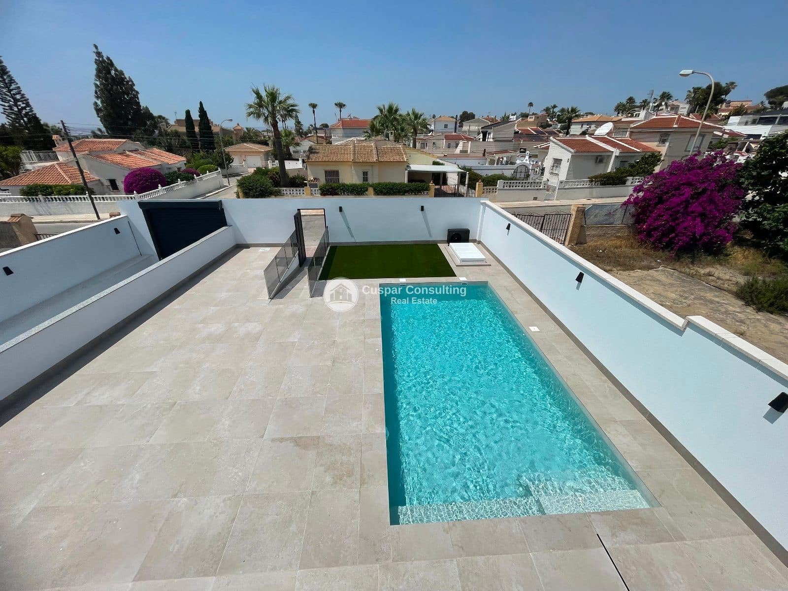 3 camera da letto Villa in vendita in Ciudad Quesada con piscina garage - 799.900 € (Rif: 8941091)