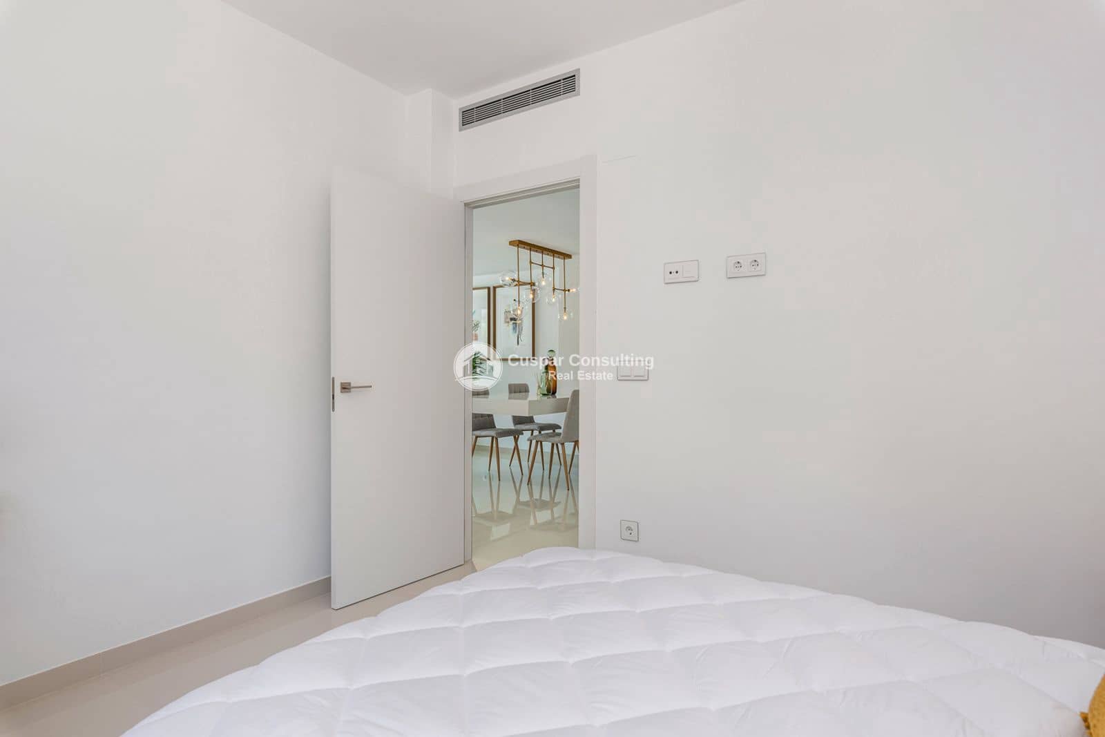 4 sypialnia Penthouse na sprzedaż w La Manga del Mar Menor z basenem garażem - 682 000 € (Ref: 9009837)