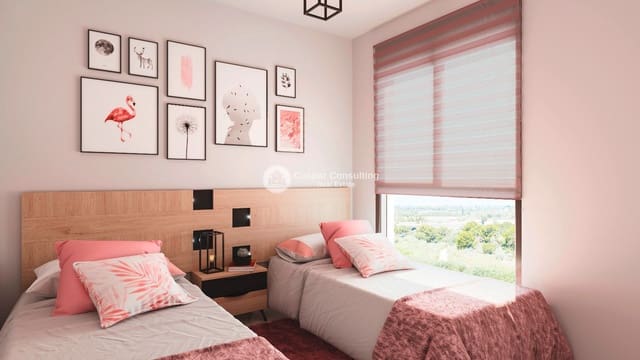 3 chambre Appartement à vendre à Zona Pueblo, Guardamar del Segura avec piscine garage - 315 000 € (Ref: 9025705)