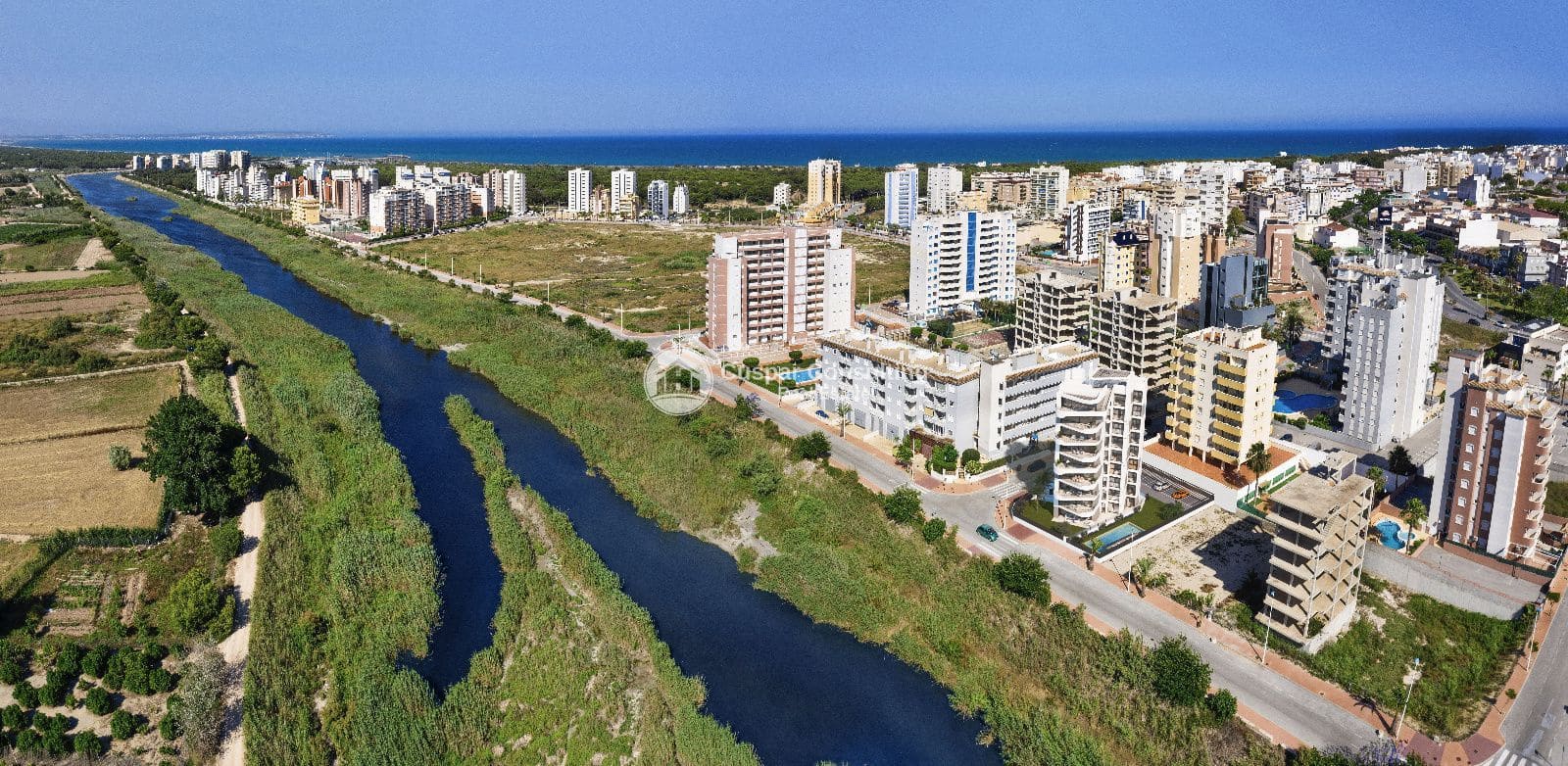 3 soveværelse Lejlighed til salg i Guardamar del Segura med swimmingpool garage - € 315.000 (Ref: 9025705)