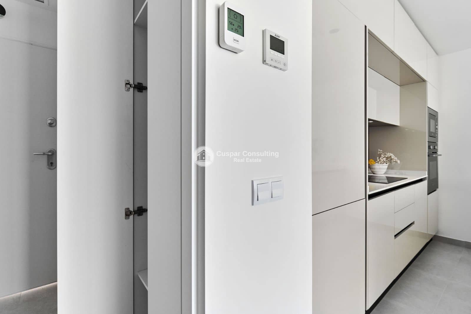 2 soverom Leilighet til salgs i Torrevieja med svømmebasseng garasje - € 330 000 (Ref: 9030927)