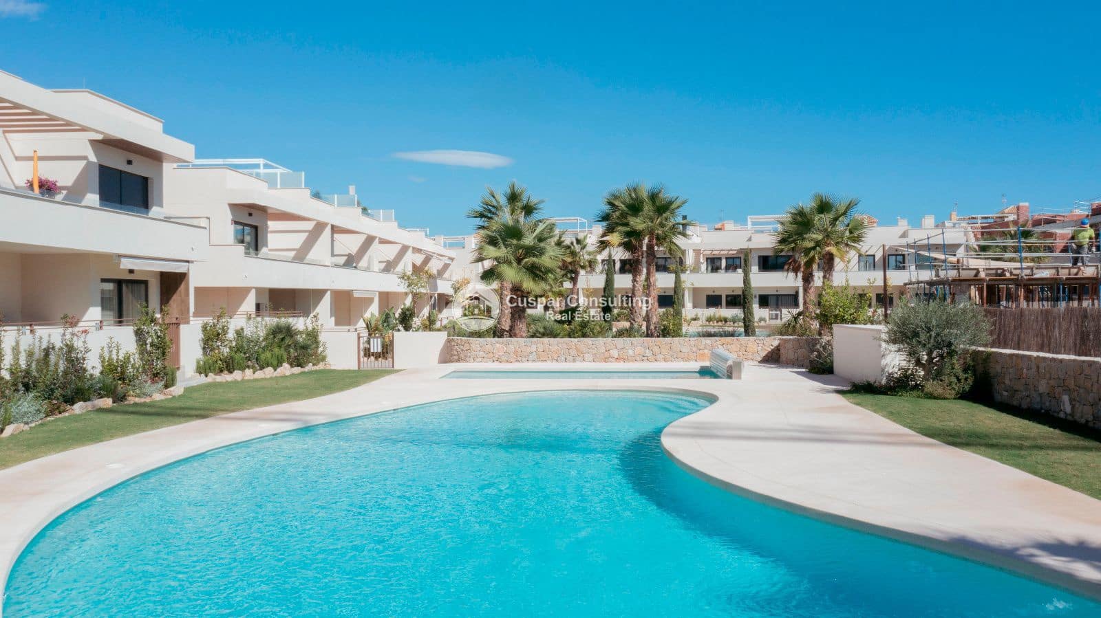 2 soverom Leilighet til salgs i Torrevieja med svømmebasseng garasje - € 330 000 (Ref: 9030927)