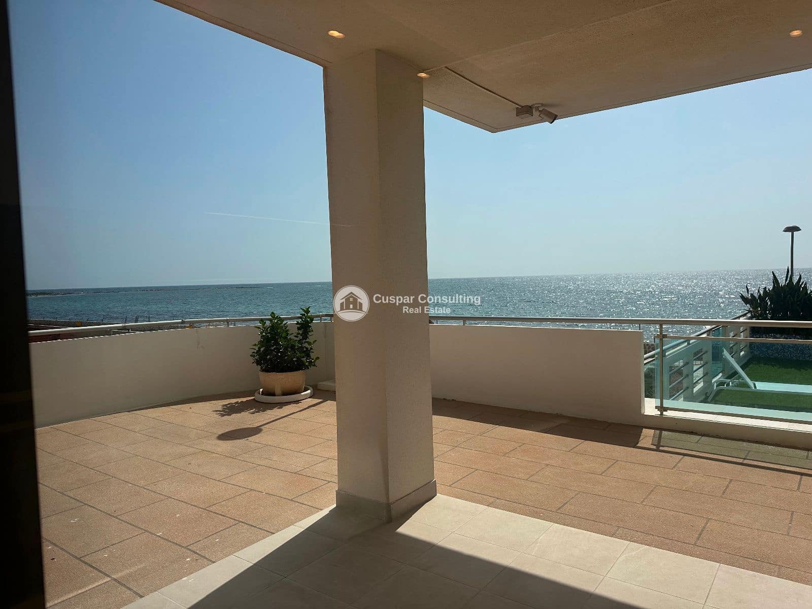 3 soverom Leilighet til salgs i La Manga del Mar Menor med svømmebasseng garasje - € 543 000 (Ref: 9064152)