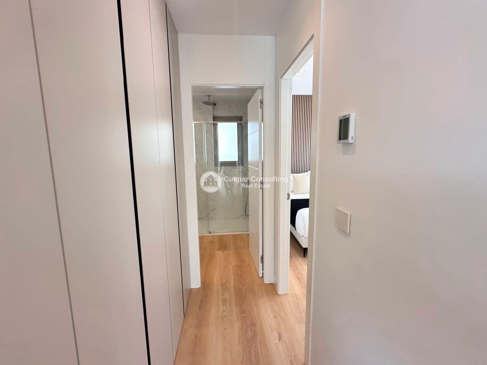 1 slaapkamer Flat te koop in La Manga del Mar Menor met zwembad garage - € 286.000 (Ref: 9064153)