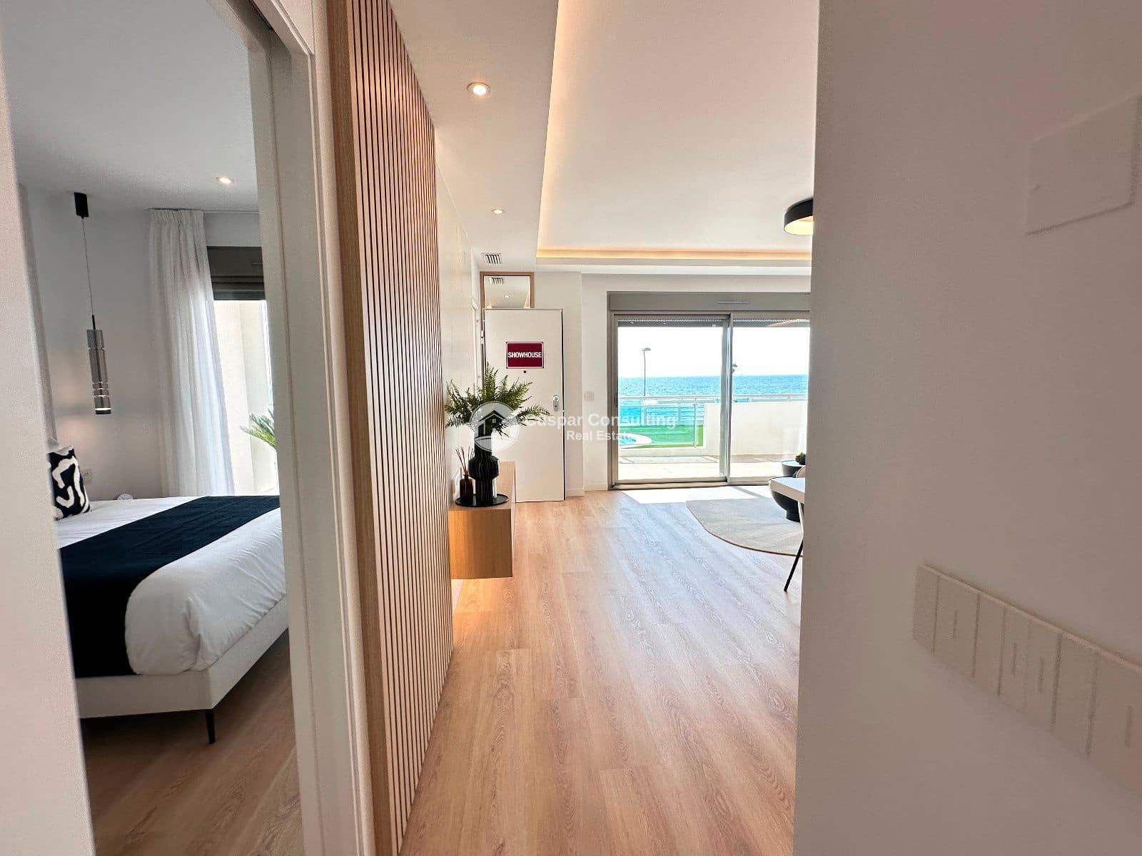 1 slaapkamer Flat te koop in La Manga del Mar Menor met zwembad garage - € 286.000 (Ref: 9064153)