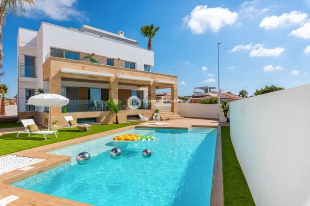 4 bedroom Villa for sale in Ciudad Quesada, Rojales with pool garage - € 859,810 (Ref: 9068438)
