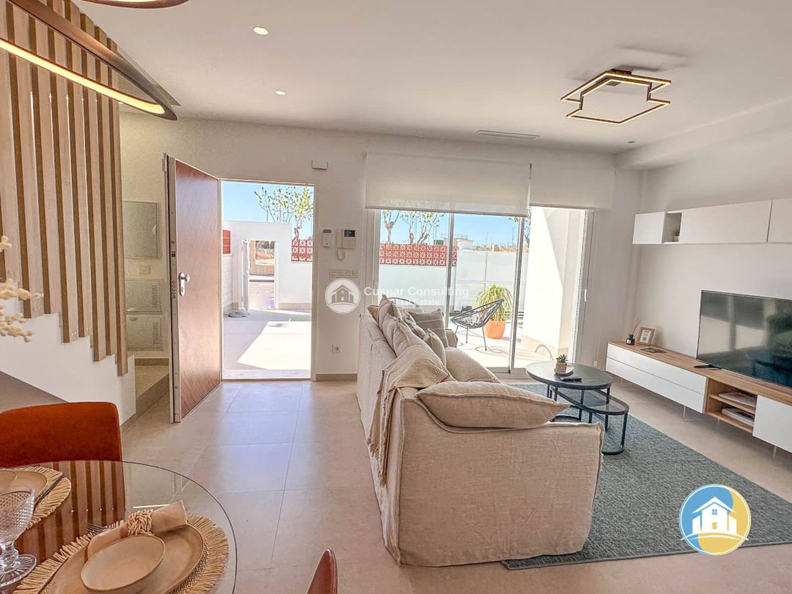 3 bedroom Villa for sale in Pilar de la Horadada with pool garage - € 439,000 (Ref: 9076054)