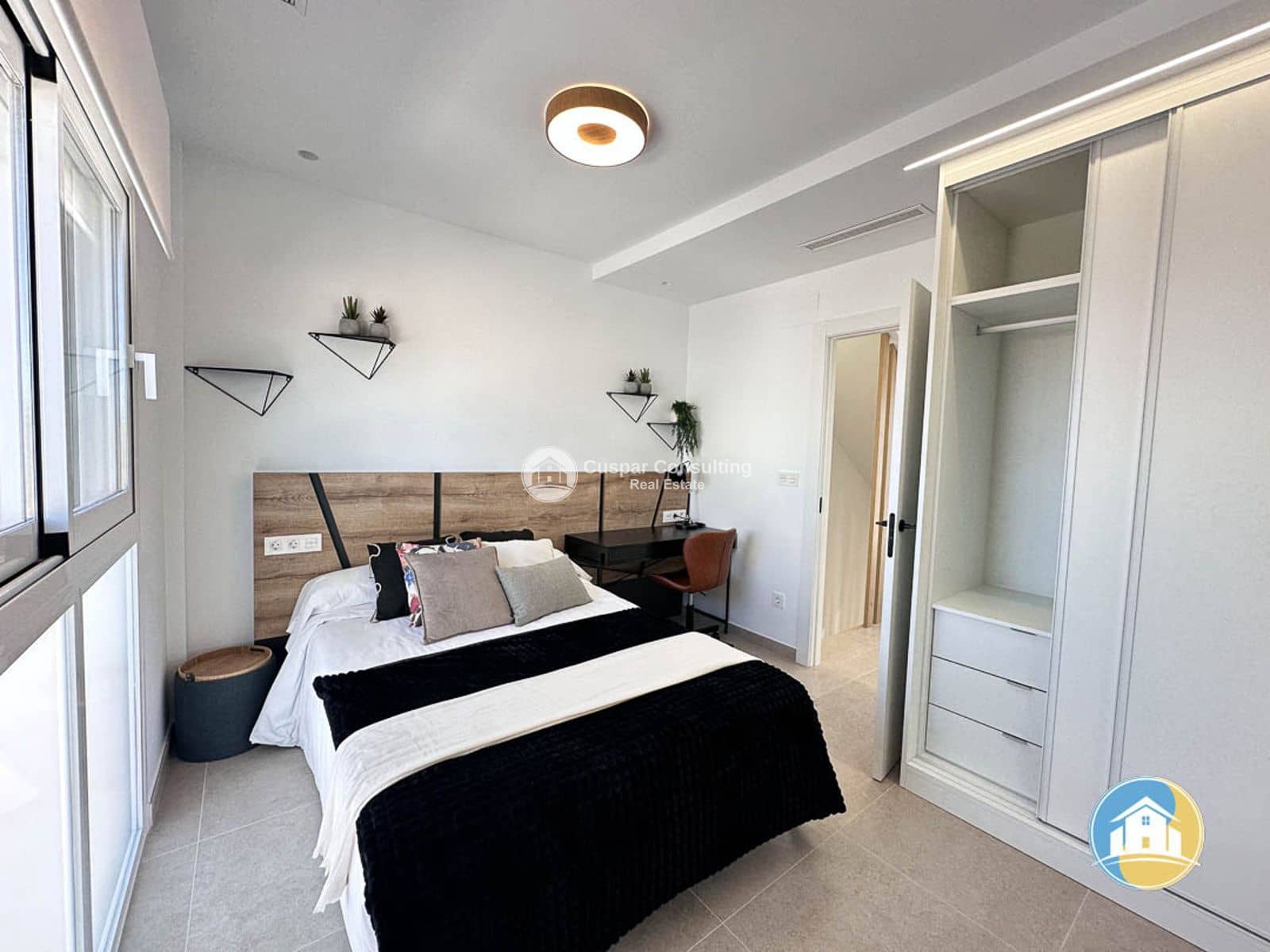 3 bedroom Villa for sale in Pilar de la Horadada with pool garage - € 439,000 (Ref: 9076054)