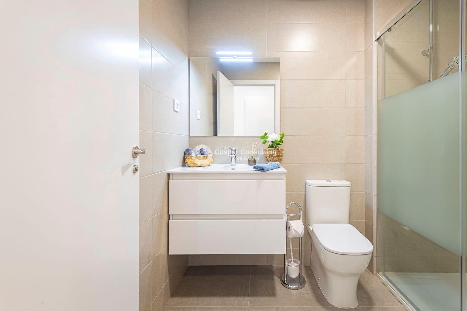 2 soveværelse Lejlighed til salg i Los Alcazares med swimmingpool - € 205.178 (Ref: 9082817)