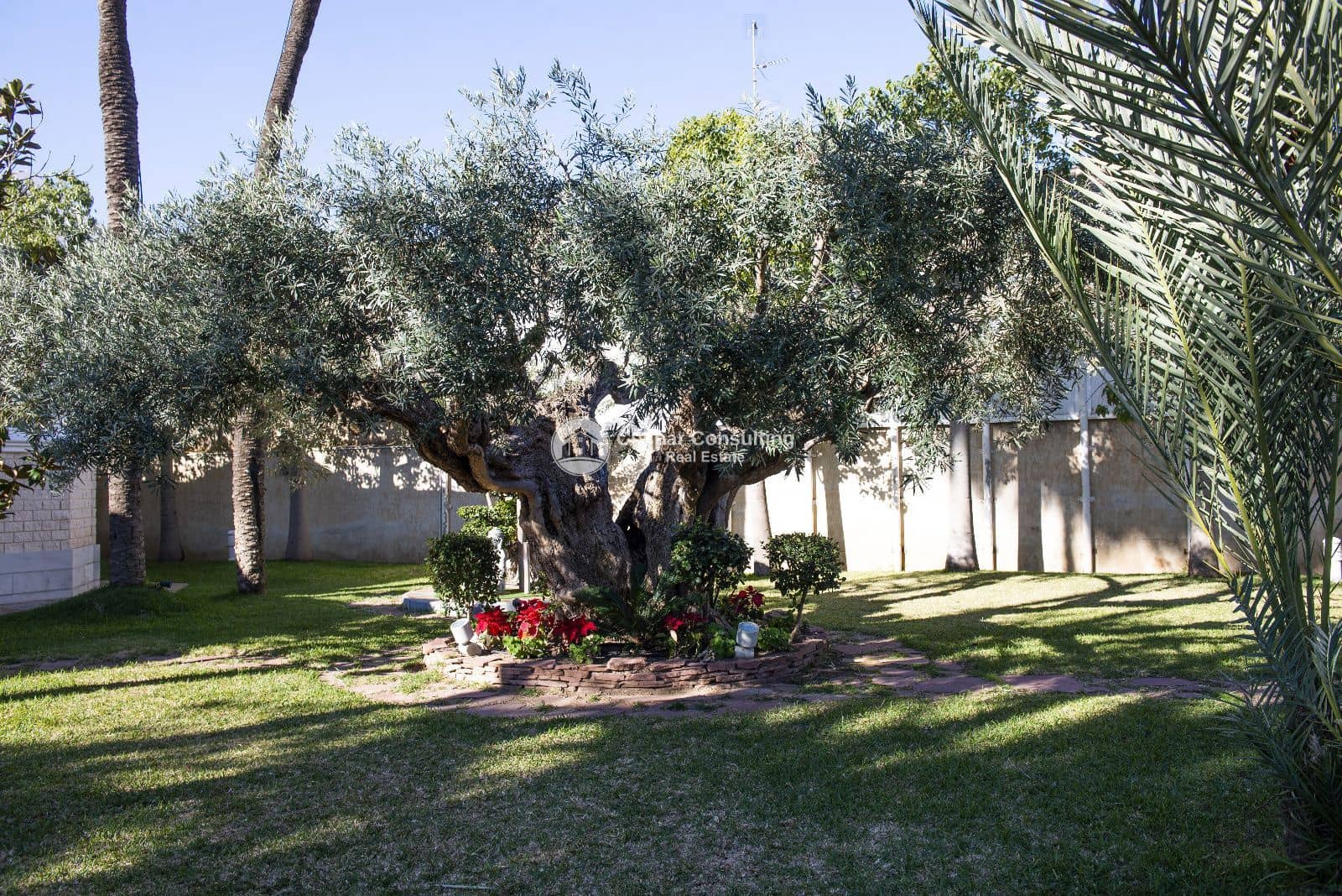 5 quarto Casa em Banda para venda em San Pedro del Pinatar com piscina garagem - 1 500 000 € (Ref: 9110791)