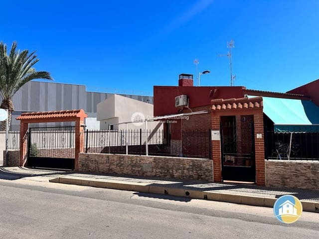 3 bedroom Villa for sale in San Pedro del Pinatar ciudad, San Pedro del Pinatar - € 191,000 (Ref: 9123588)