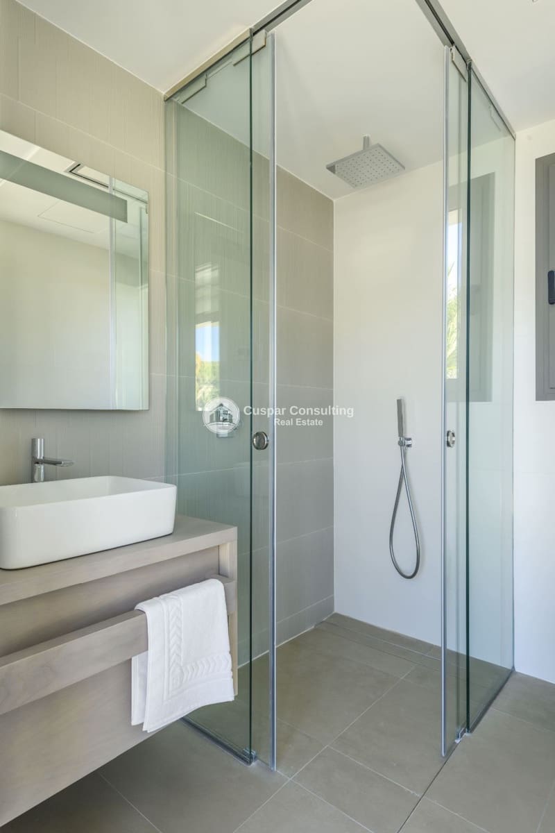 3 quarto Moradia para venda em Orihuela Costa com piscina garagem - 835 000 € (Ref: 9133460)