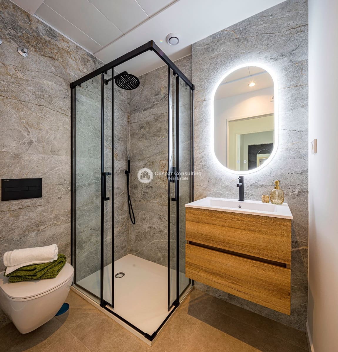 2 slaapkamer Villa te koop in Los Cuarteros met zwembad garage - € 249.950 (Ref: 9150758)