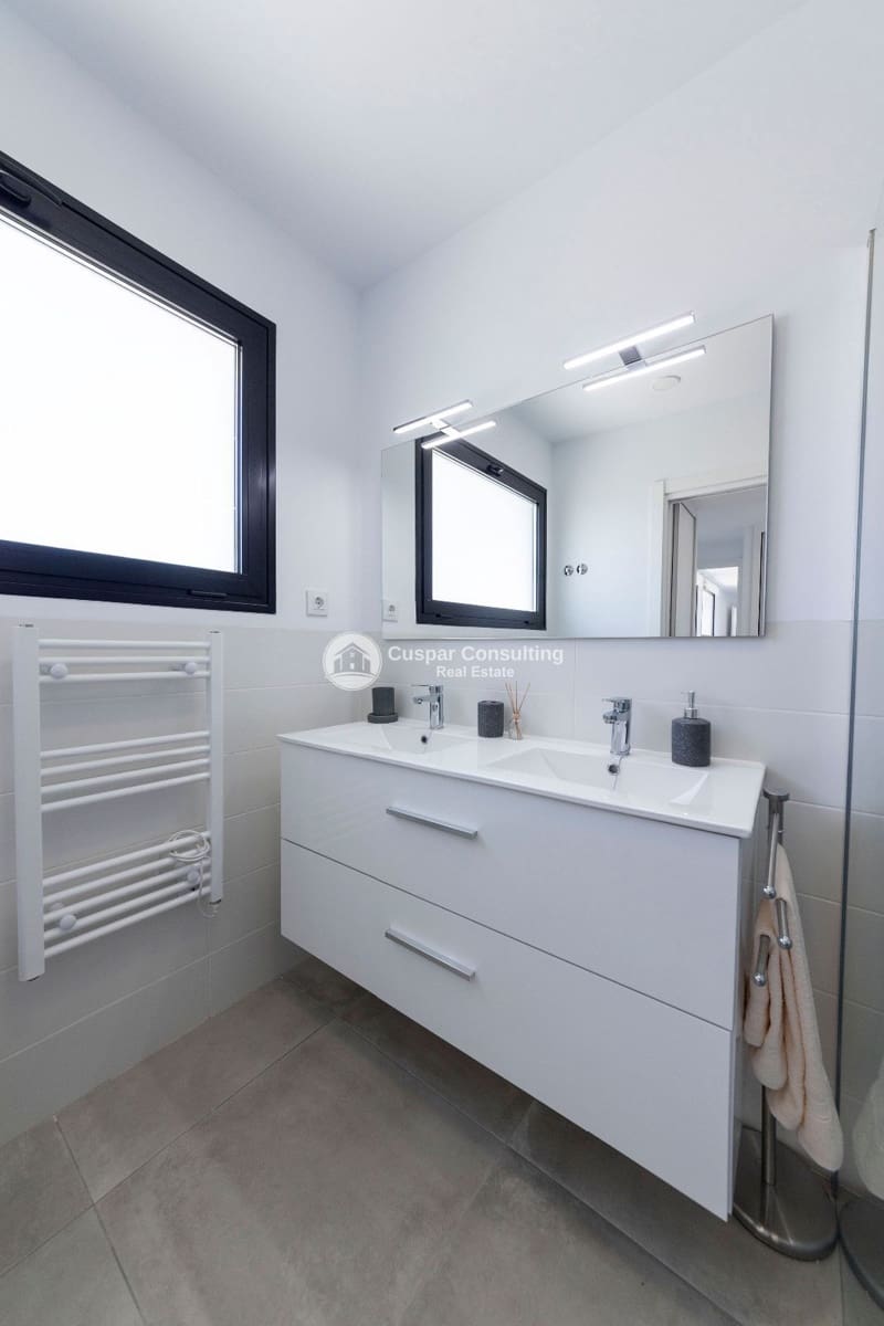 3 soverom Villa til salgs i Calasparra med svømmebasseng garasje - € 339 000 (Ref: 9153406)