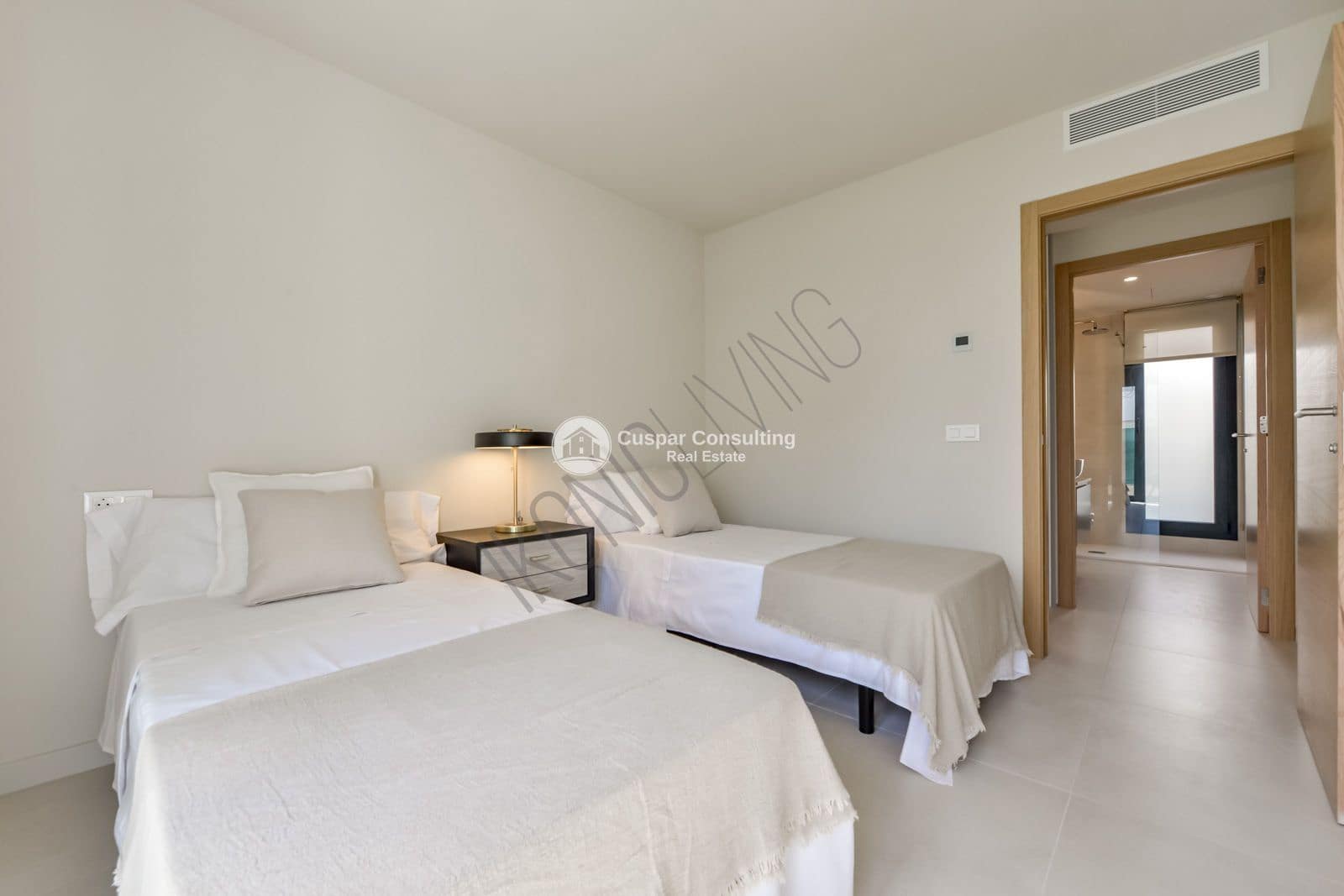 3 bedroom Villa for sale in Finestrat with pool garage - € 1,050,000 (Ref: 9165121)