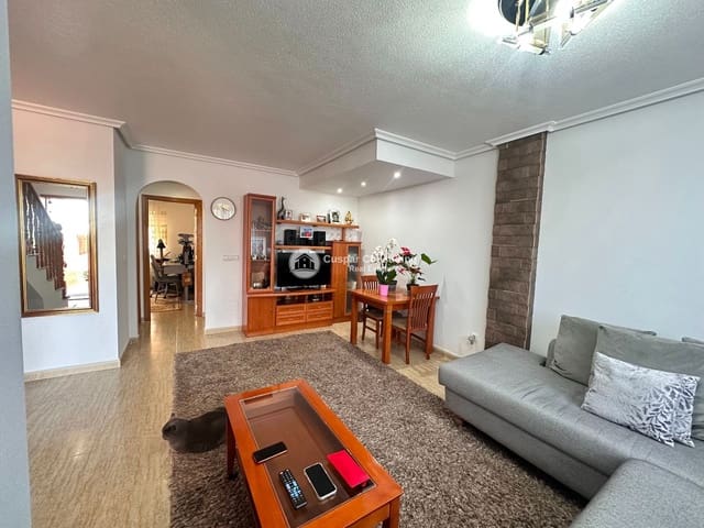 3 bedroom Flat for sale in Roda, San Javier with garage - € 285,000 (Ref: 9175924)