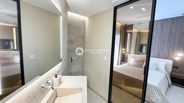 1 sypialnia Mieszkanie na sprzedaż w Avenida Habaneras - Curva de Palangre, Torrevieja z basenem - 170 000 € (Ref: 9180618)