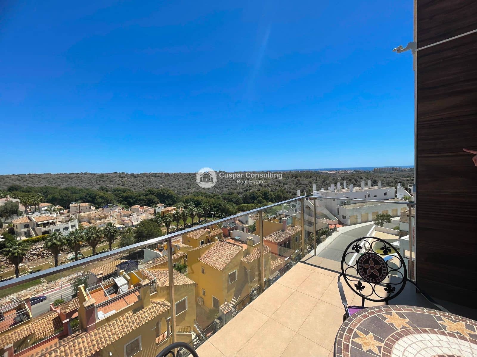 3 slaapkamer Penthouse te koop in Dehesa de Campoamor met zwembad garage - € 449.900 (Ref: 9182012)