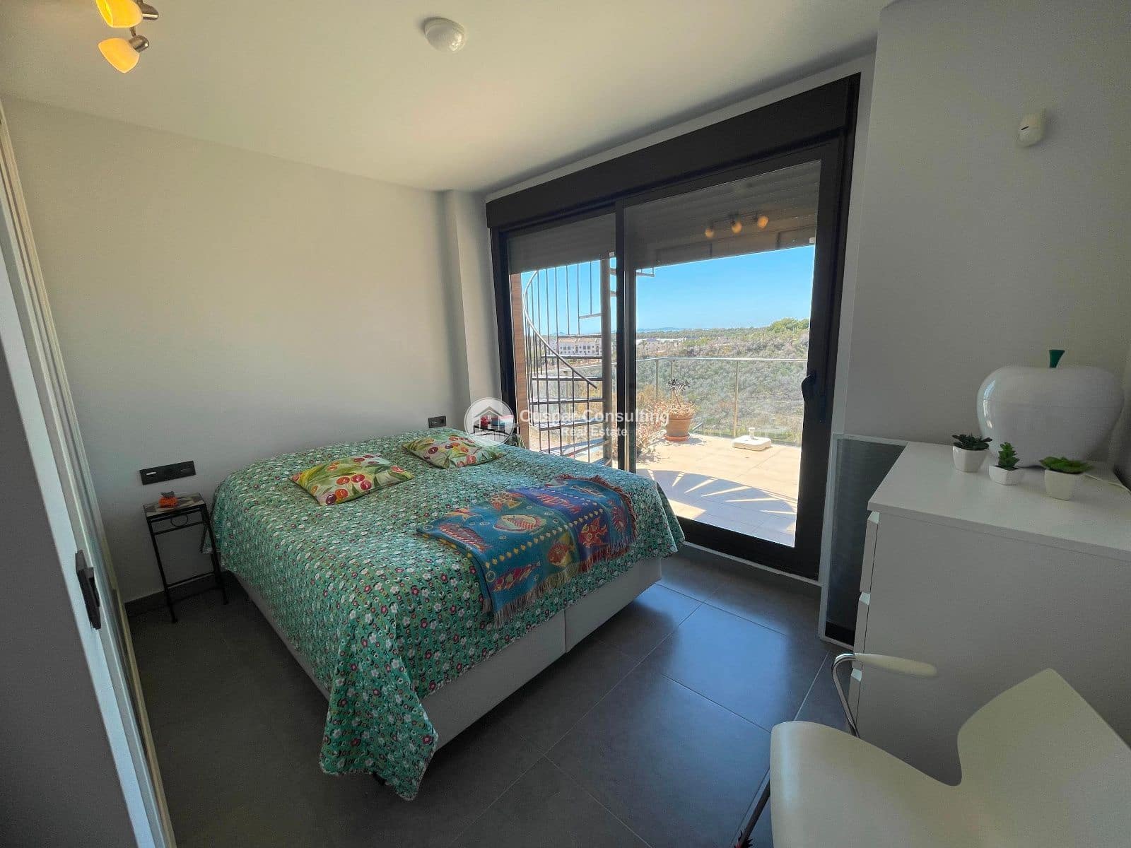 3 slaapkamer Penthouse te koop in Dehesa de Campoamor met zwembad garage - € 449.900 (Ref: 9182012)