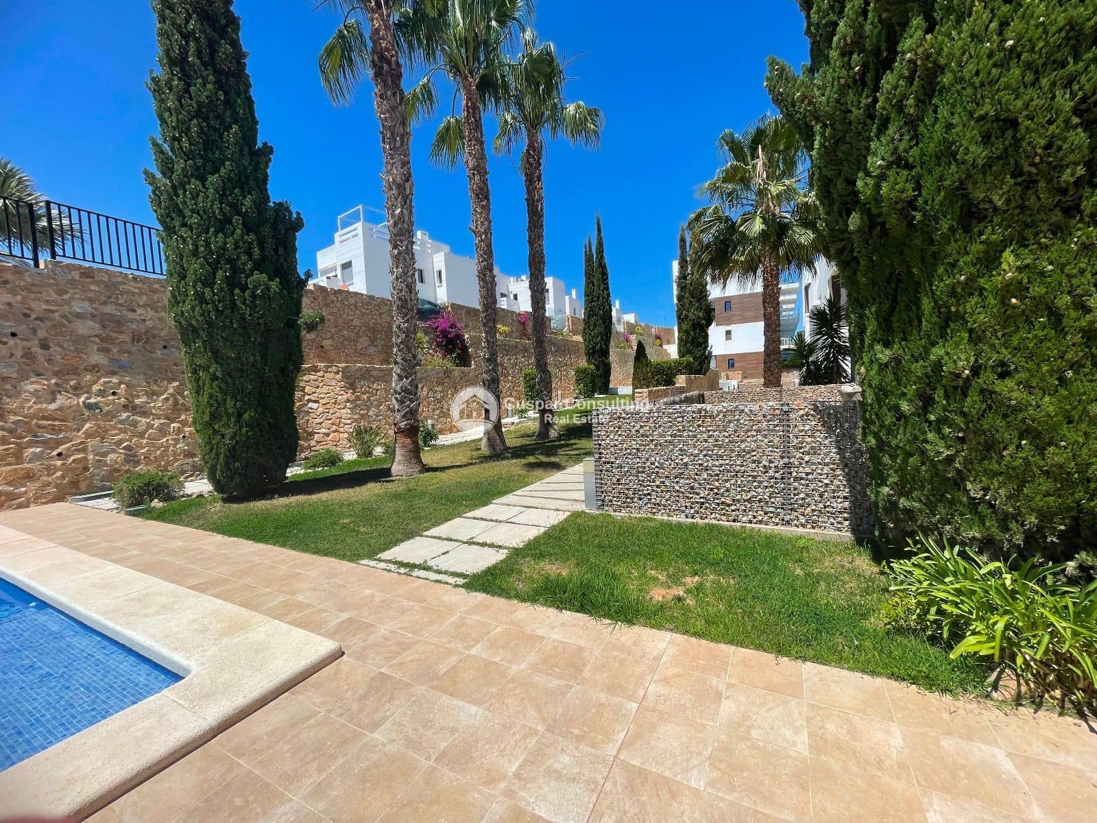 3 slaapkamer Penthouse te koop in Dehesa de Campoamor met zwembad garage - € 449.900 (Ref: 9182012)