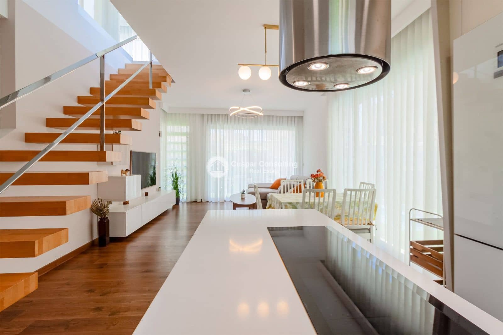 3 bedroom Villa for sale in Pilar de la Horadada with pool garage - € 520,000 (Ref: 9193151)