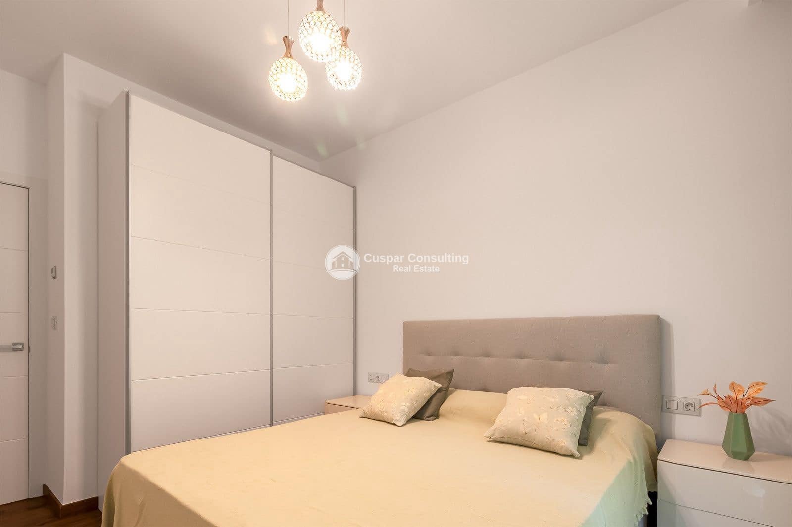 3 bedroom Villa for sale in Pilar de la Horadada with pool garage - € 520,000 (Ref: 9193151)