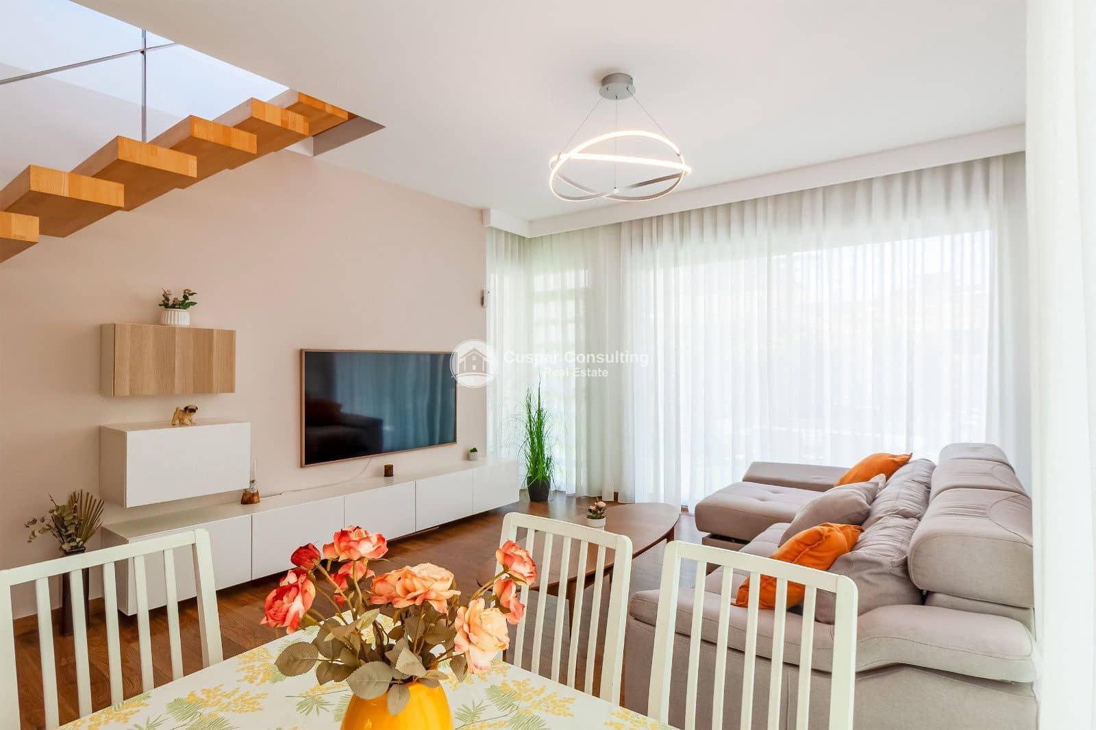 3 bedroom Villa for sale in Pilar de la Horadada with pool garage - € 520,000 (Ref: 9193151)