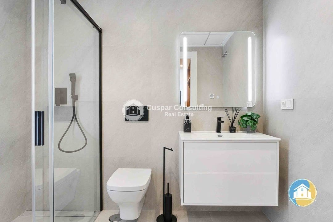 3 sovrum Villa till salu i Rojales med pool garage - 649 000 € (Ref: 9209221)