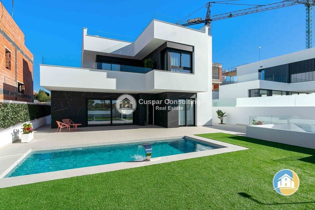 3 sovrum Villa till salu i Rojales med pool garage - 649 000 € (Ref: 9209221)