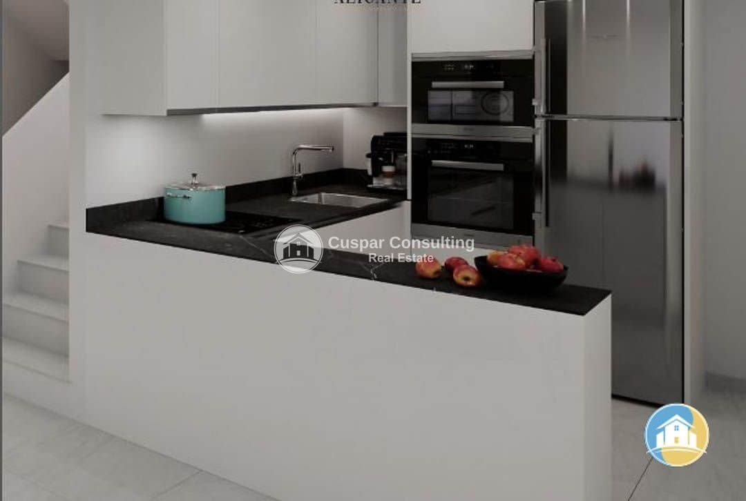 3 slaapkamer Penthouse te koop in Torrevieja met zwembad garage - € 528.000 (Ref: 9220482)