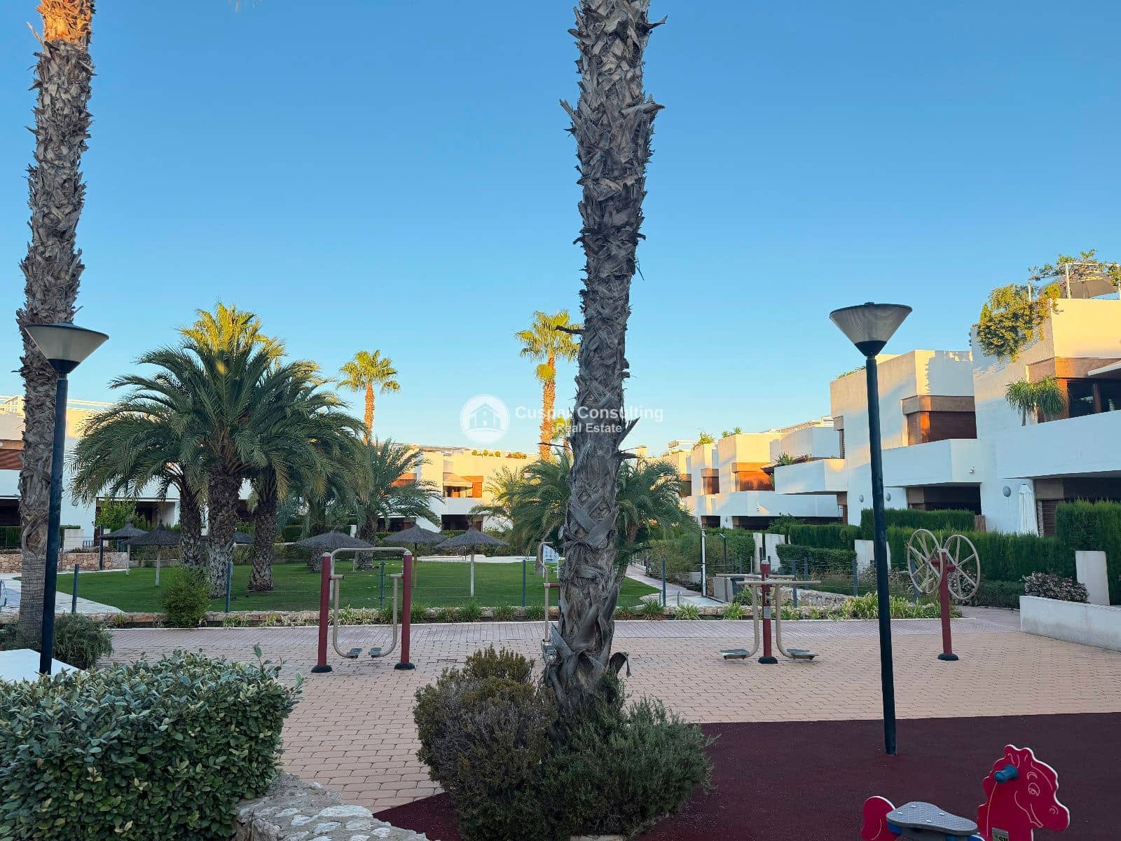 2 camera da letto Appartamento in vendita in La Zenia con piscina garage - 351.000 € (Rif: 9221426)