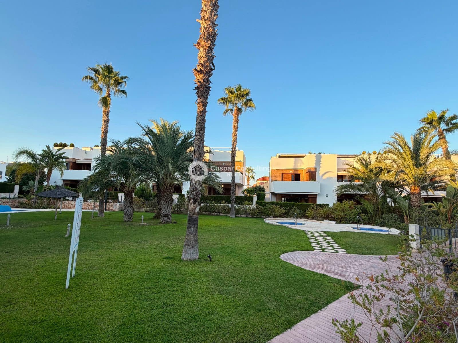 2 camera da letto Appartamento in vendita in La Zenia con piscina garage - 351.000 € (Rif: 9221426)