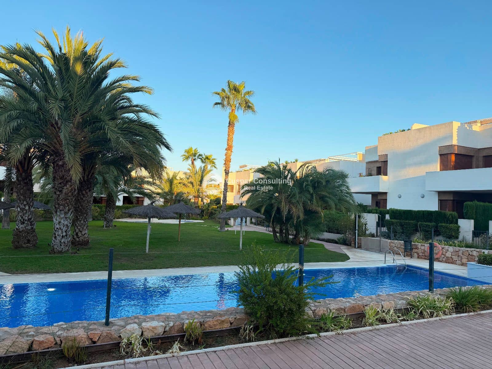 2 camera da letto Appartamento in vendita in La Zenia con piscina garage - 351.000 € (Rif: 9221426)