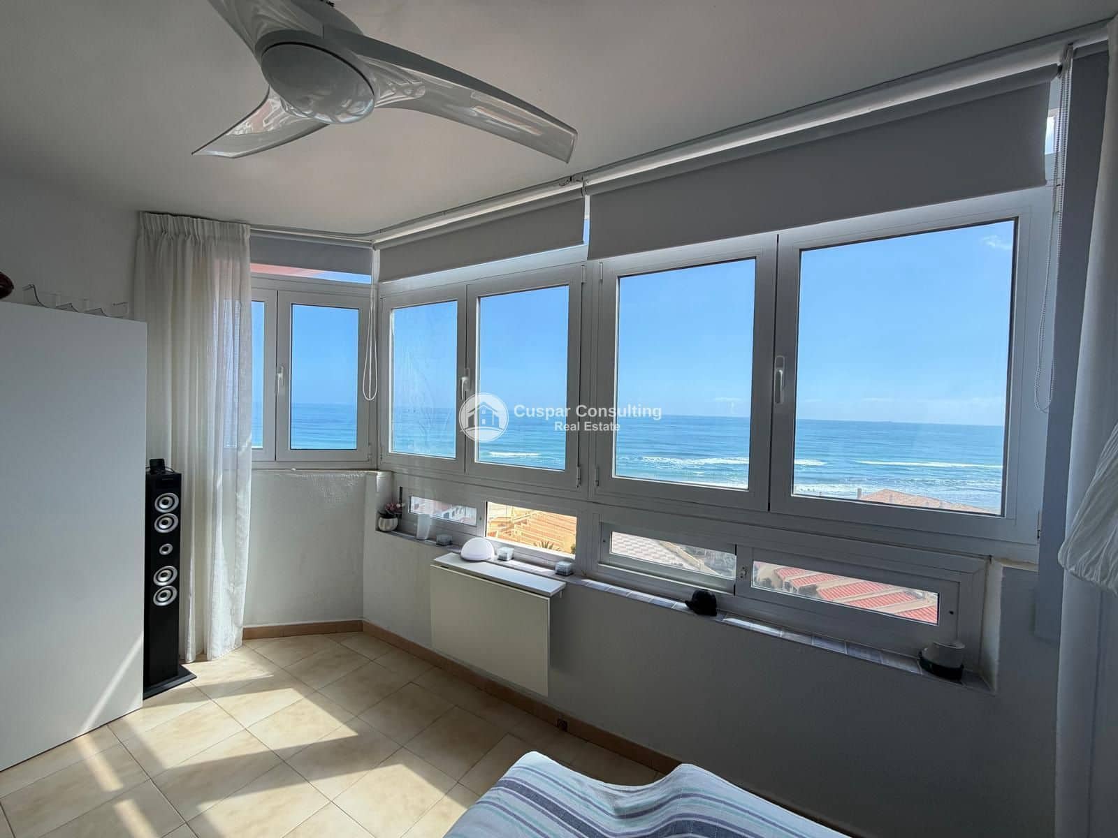 2 bedroom Flat for sale in La Manga del Mar Menor with pool garage - € 212,000 (Ref: 9266700)