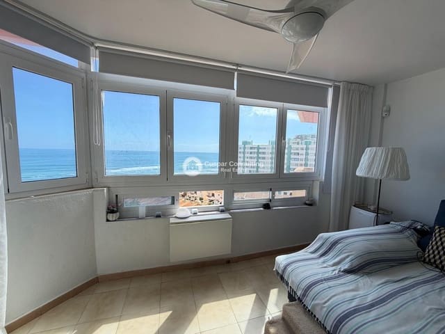 2 chambre Appartement à vendre à La Manga del Mar Menor avec piscine garage - 212 000 € (Ref: 9266700)