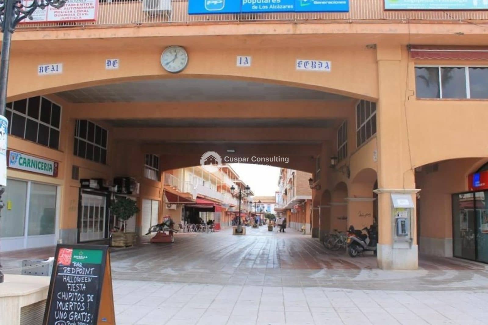 3 bedroom Commercial for sale in Los Alcazares - € 85,000 (Ref: 9307265)