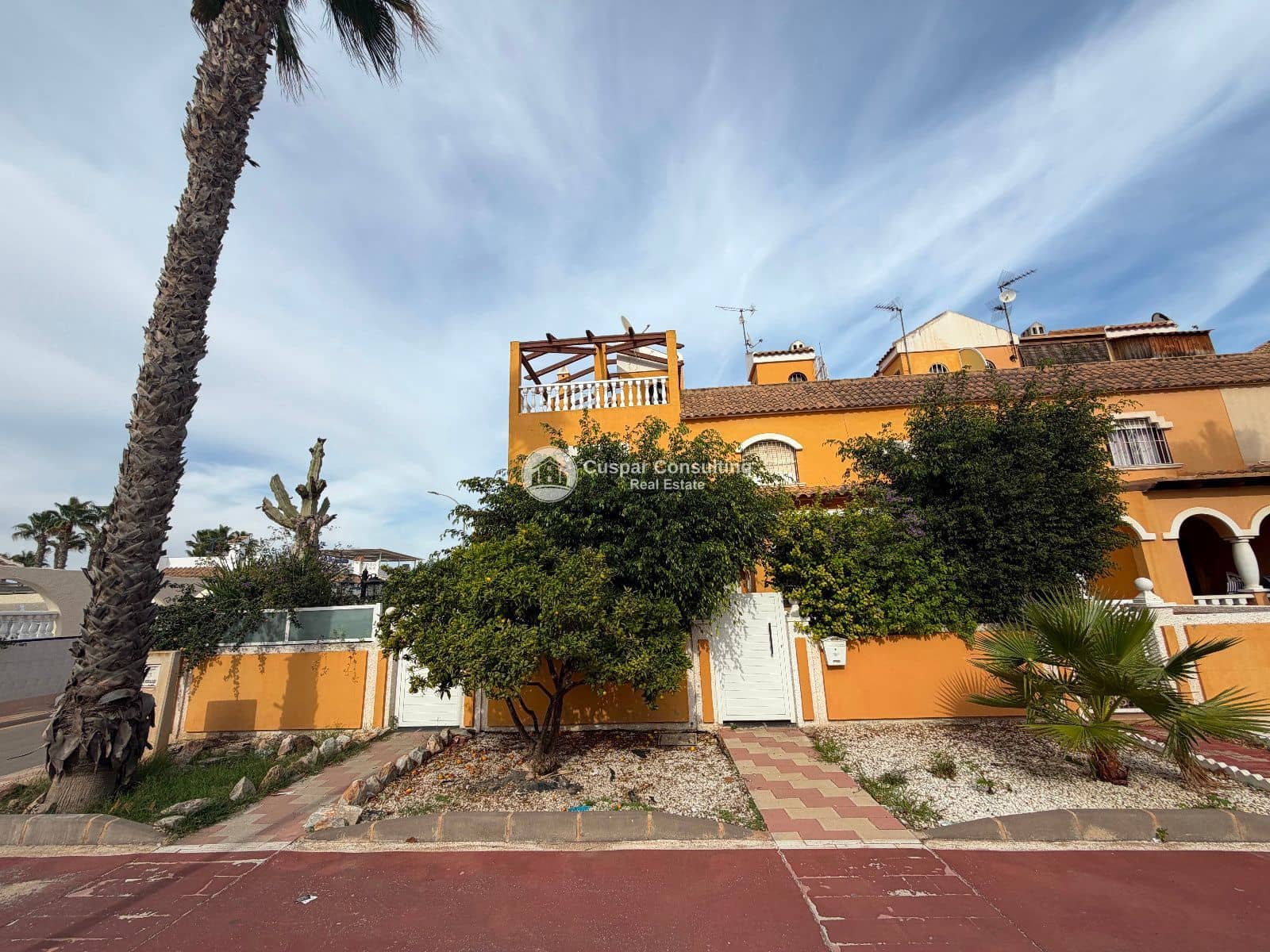 Byhus til salg i Los Narejos - € 265.000 (Ref: 9317017)