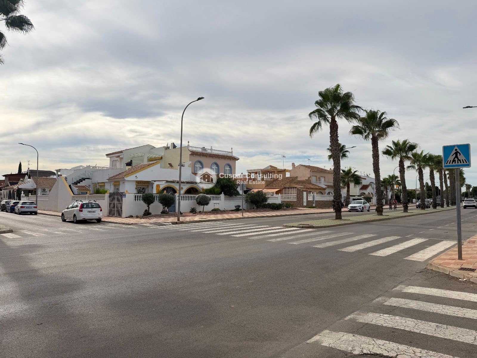 Byhus til salg i Los Narejos - € 265.000 (Ref: 9317017)